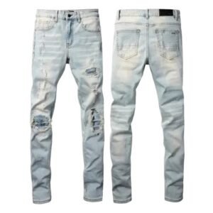 AMI Vintage Style Light Blue Ripped Jeans