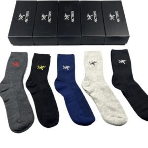 Arc'teryx Trendy Brand Embroidery Style Socks