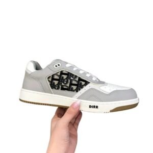 Dior retro-style gray and white sports shoes