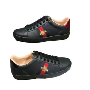 Gucci little bee retro-style black shoes
