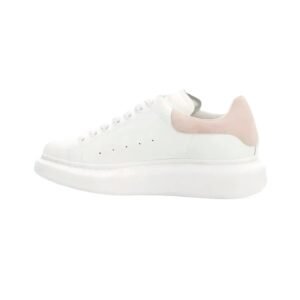 McQueen small white shoes with pink tail in casual style