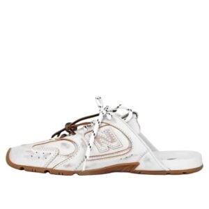 Miu Miu retro-style white slippers