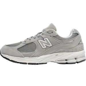New Balance 2002 retro - style gray shoes