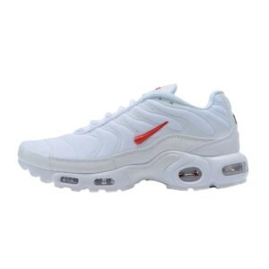 Nike Air Max retro - style white shoes