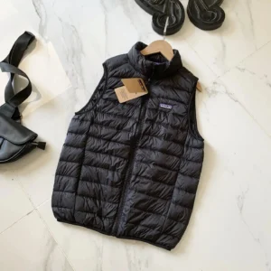 Patagonia Down Insulated Black Vest