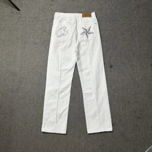 Star - marked trendy white jeans of Corteiz
