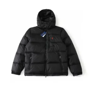 The classic and fashionable black down jacket of Ralph Lauren.