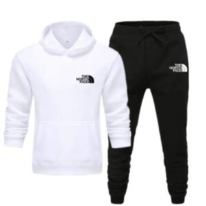 The simple style white and black suit of The North Face