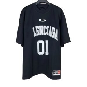 Vintage-style black T-shirt from Balenciaga