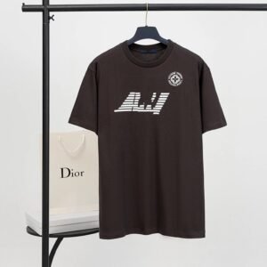 Louis Vuitton LV series retro-style T-shirts