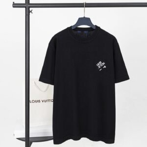 Louis Vuitton minimalist black T-shirt