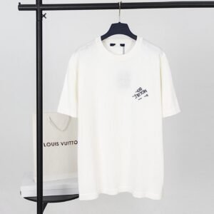 Louis Vuitton minimalist style white T-shirt
