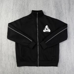 Corteiz triangular logo sporty black coat
