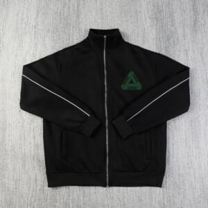 Corteiz triangular logo sporty black coat