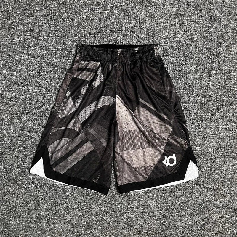 China Selected Geometric Style Black and Gray Shorts