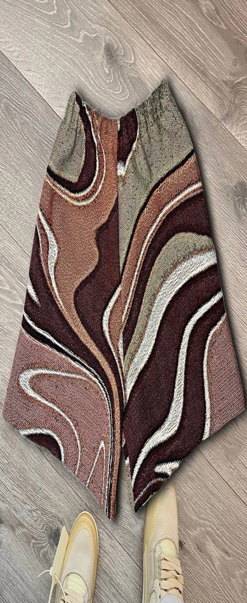 China Selected Abstract Printed Style Skirt