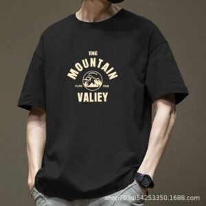 China Selected retro style black T-shirt