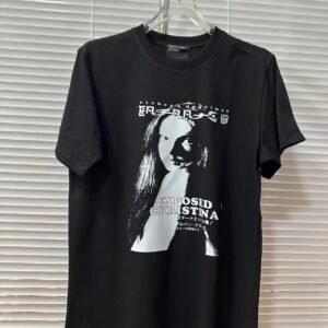 Portrait-style black T-shirt of China Selected