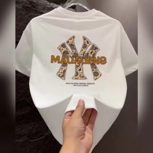 China Selected retro-style white T-shirts