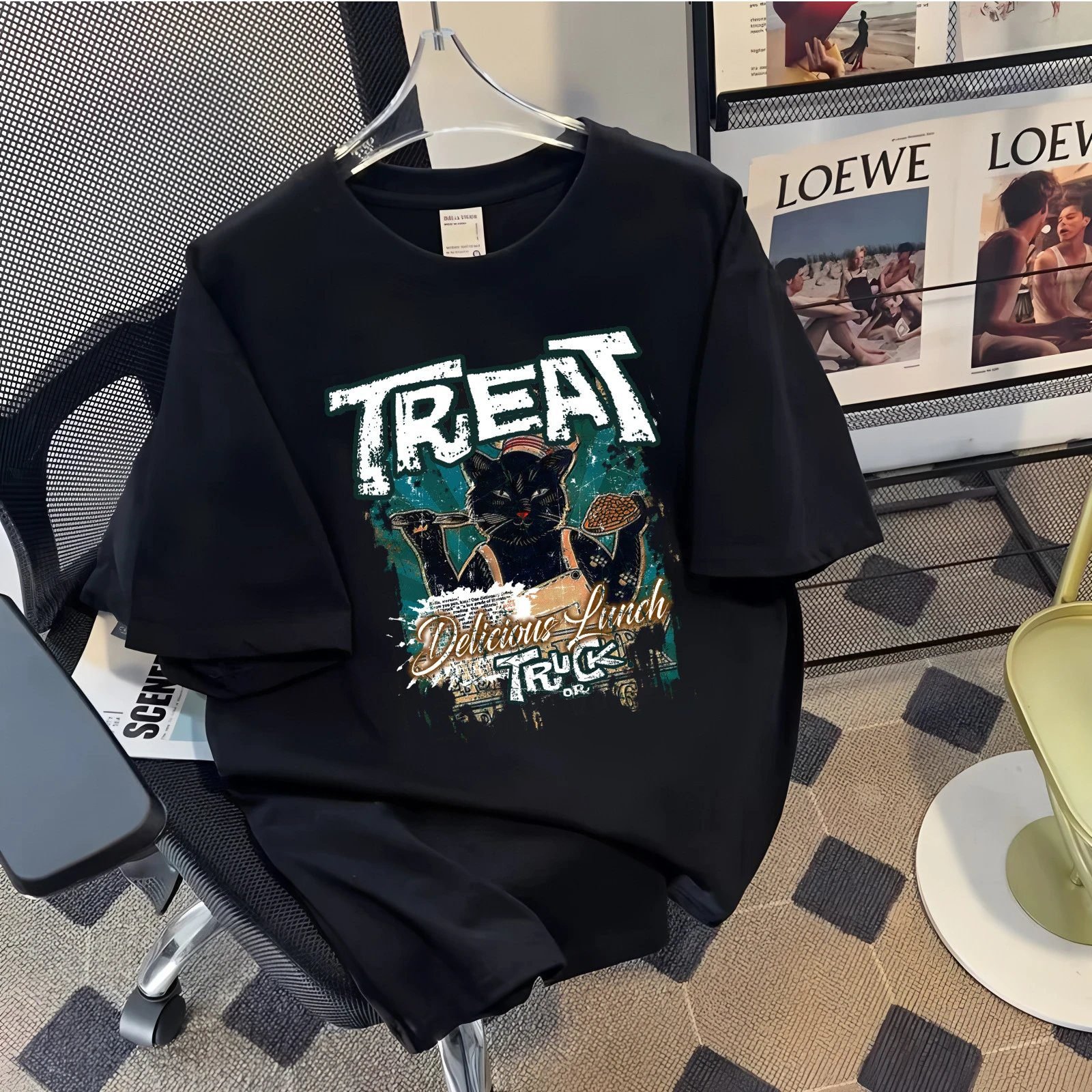 Other Street Fashion Cartoon Style Black T-shirt