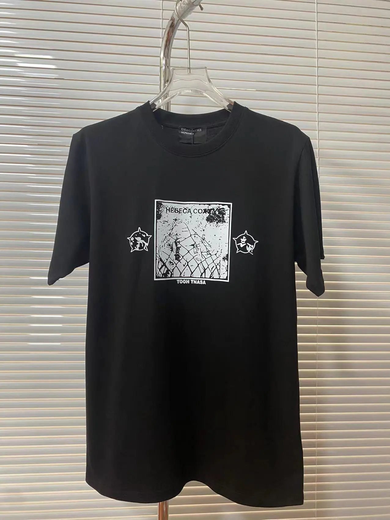 China Selected black and white printed short sleeves