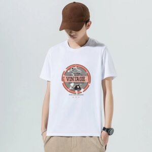 China Selected retro-style white T-shirts