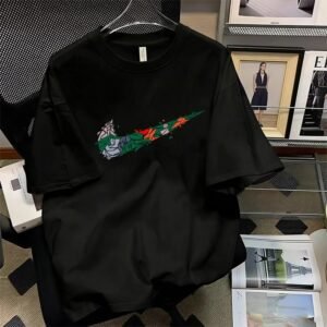 Nike geometric-style black T-shirt