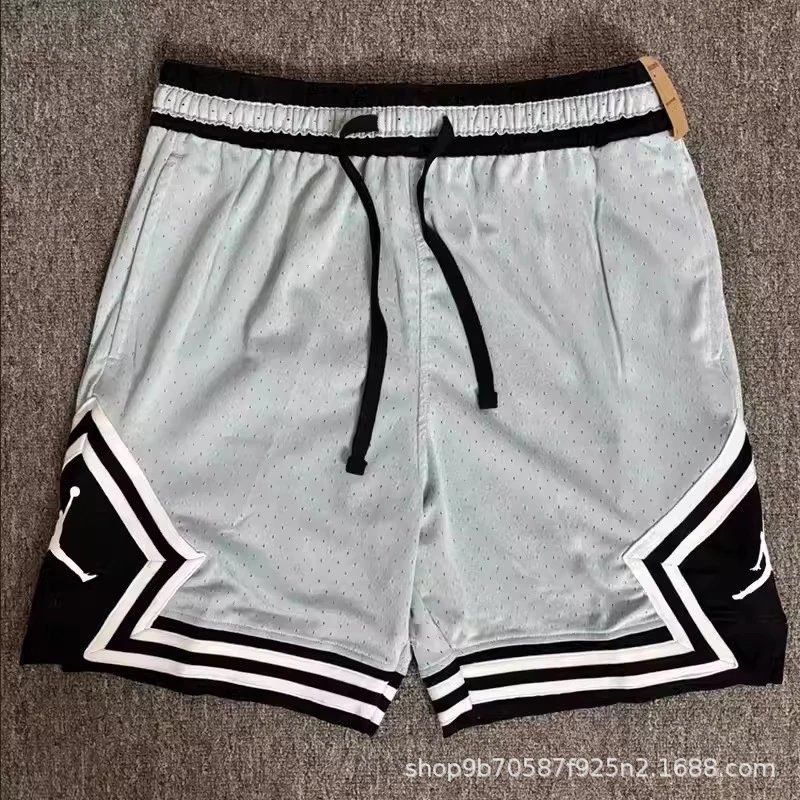 China Selected sporty white shorts