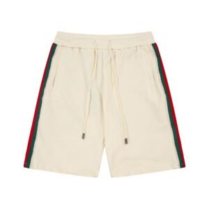 Gucci retro style off-white shorts