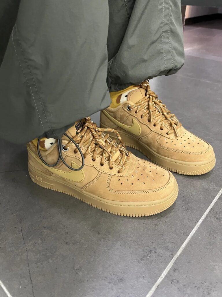 AF1 Wheat color on feet effect