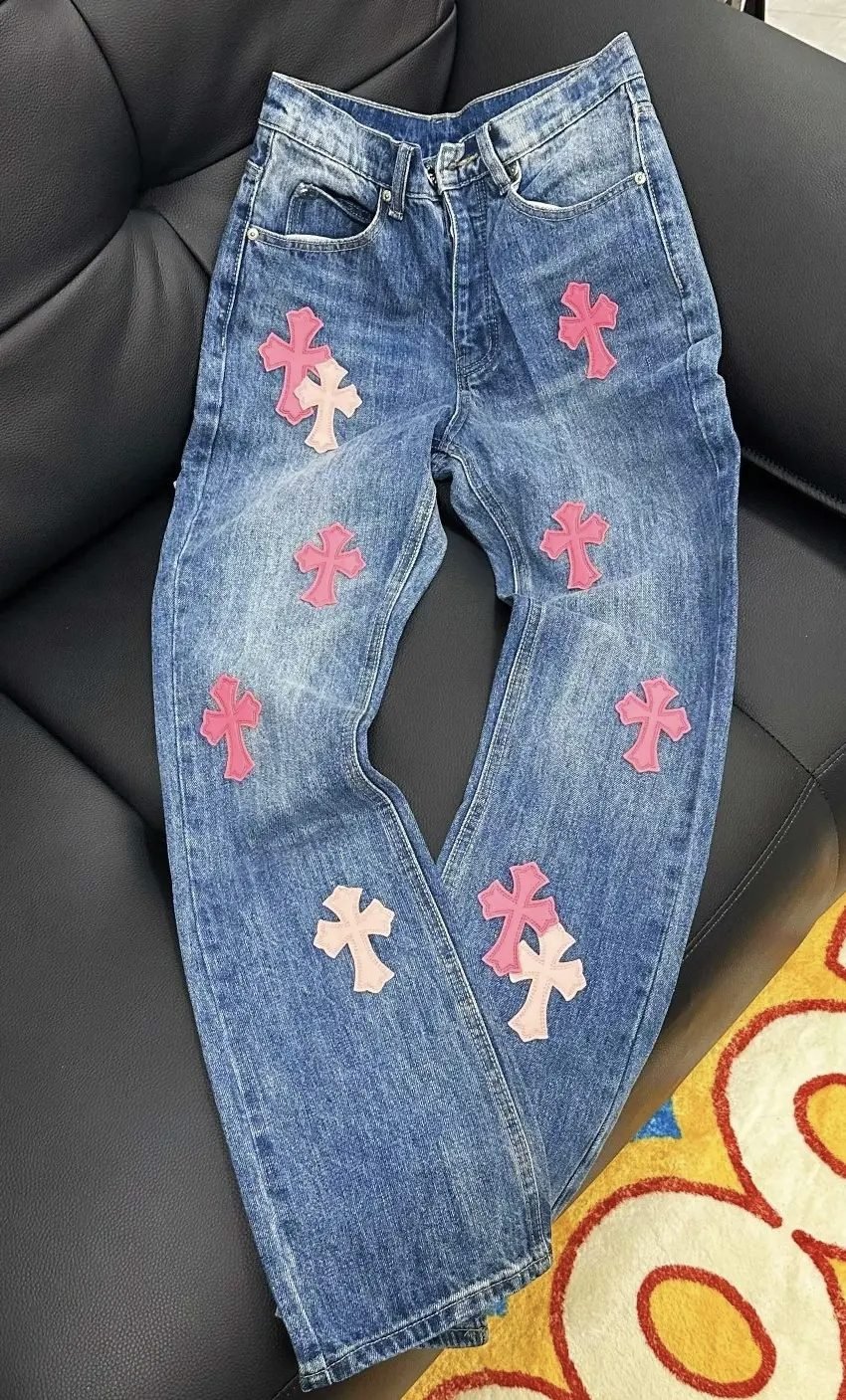 克罗心牛仔裤皮质标牌细节