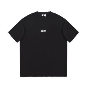 Minimalist Black Short-sleeve T-shirt with Dior Lettering