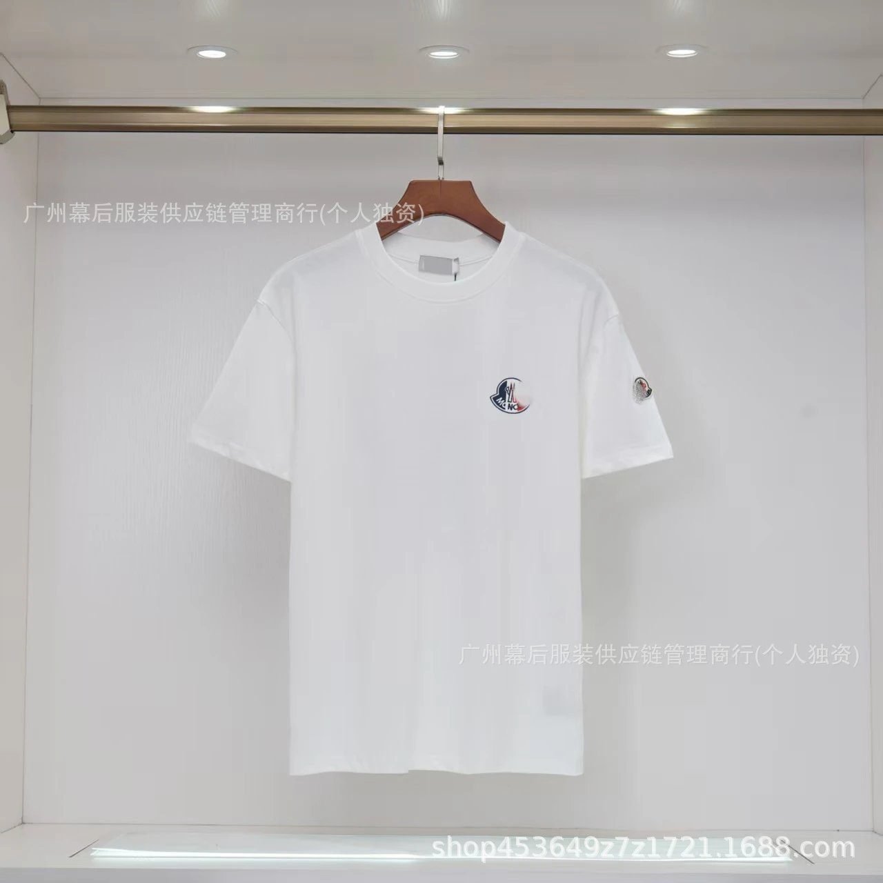 Moncler Logo Minimalist Style White Short-sleeved T-shirt