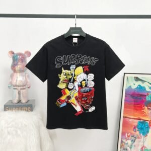 Supreme x Graffiti Collab Street Style Black T-Shirt