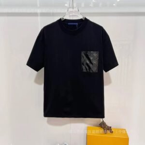 Louis Vuitton Monogram Casual Style Black T-Shirt