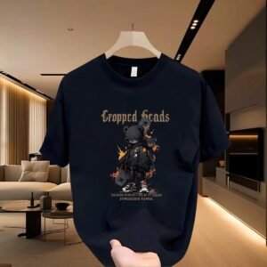 Cropped Skate Bear Street Style Navy Short Sleeve T-Shirt