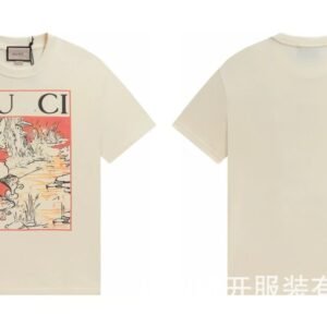 Gucci Vintage Style Illustration Print Off-white T-shirt