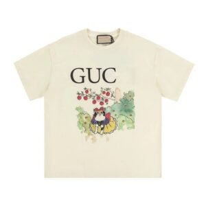 Gucci Vintage-style Cat Print Off-white T-Shirt