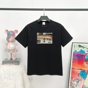 Supreme Street Style Skateboard Print Black T-Shirt