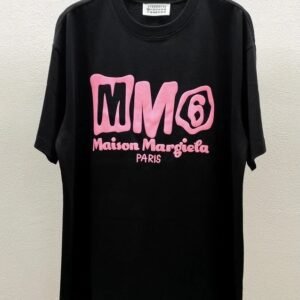 Maison Margiela MM6 Streetwear Brand Black Printed T-shirt