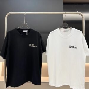 lululemon Printed Casual Sporty Black and White Short-sleeve T-shirt