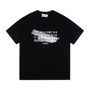 Maison Margiela Number Series Trendy Cool Black Short Sleeve T-Shirt