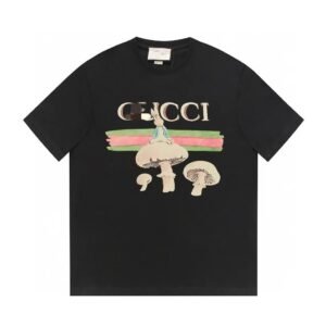 Gucci Mushroom Rabbit Print Vintage Style Black T-Shirt