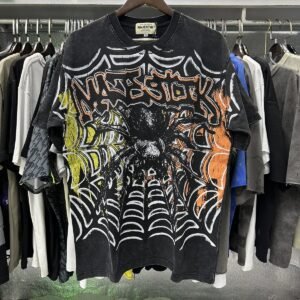 MAJESTIK Spider Street Style Distressed Black Short-sleeve T-Shirt
