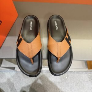 Hermès Light Luxury Style Brown and Black Color-block Flip-flops