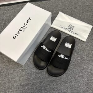 Givenchy x Dalmatian Co-branded Trendy Black Slippers
