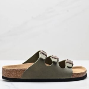 BIRKENSTOCK Three-Buckle Casual Style Olive Green Slide Sandals