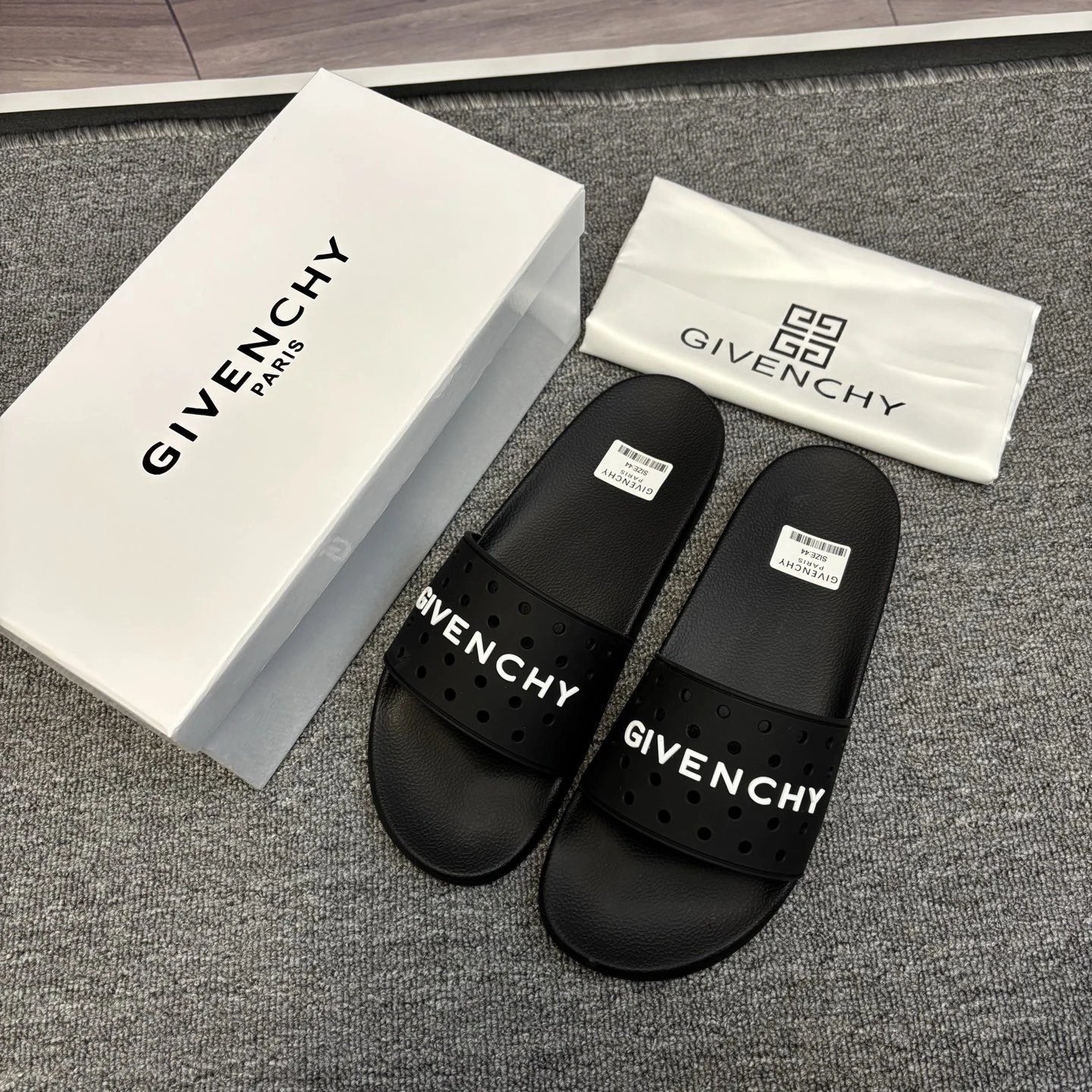 Givenchy Letter Cut-out Light Luxury Style Black Slides