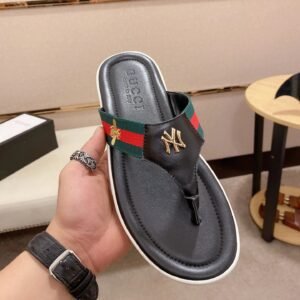 Gucci Co-branded Webbing Light Luxury Style Black Flip-Flops