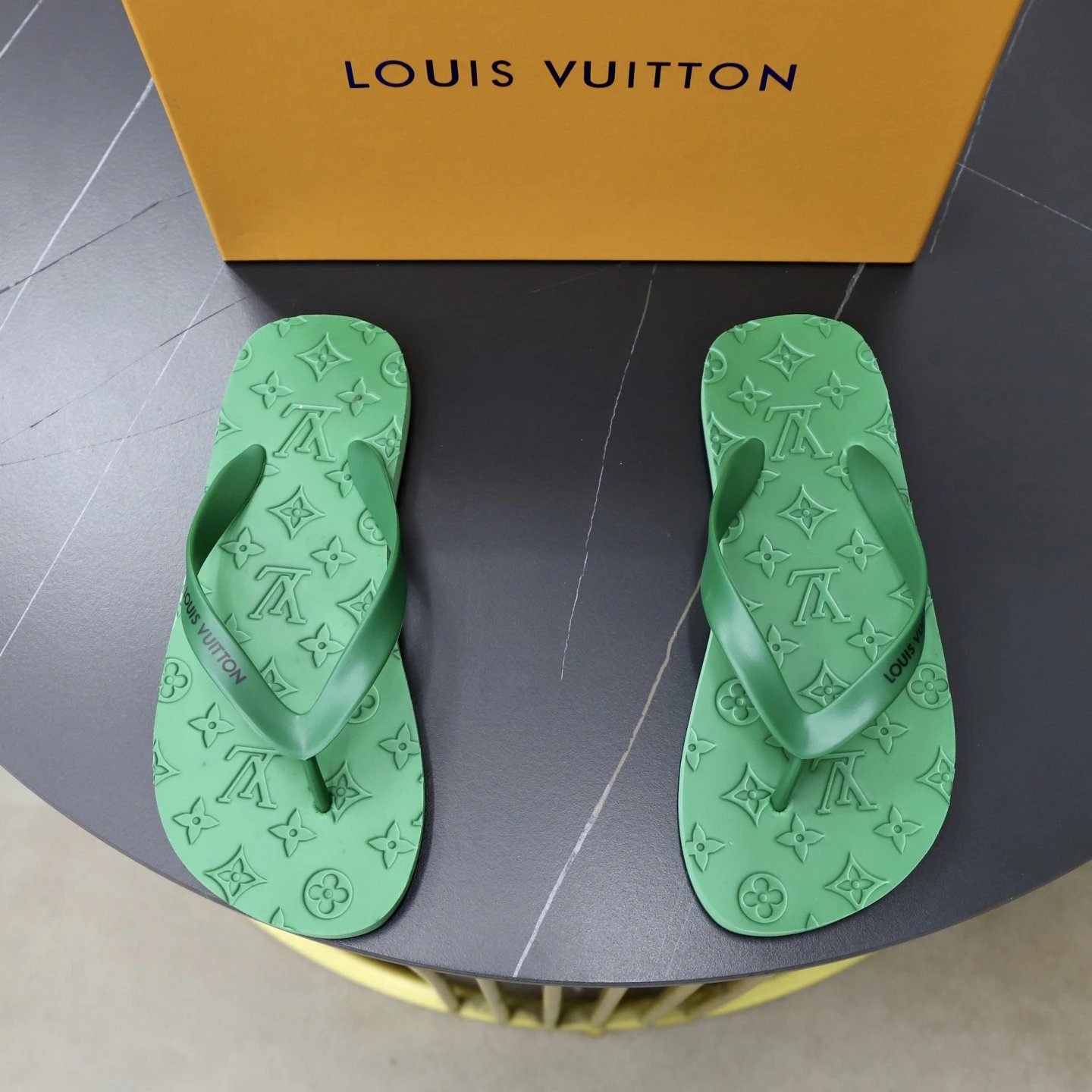 Louis Vuitton Monogram Light Luxury Style Green Flip-Flops